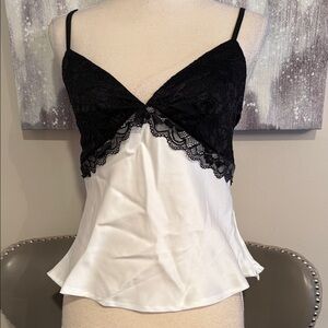 Brooklyn Karma Black and White Lace Camisole Olina Top Size Large